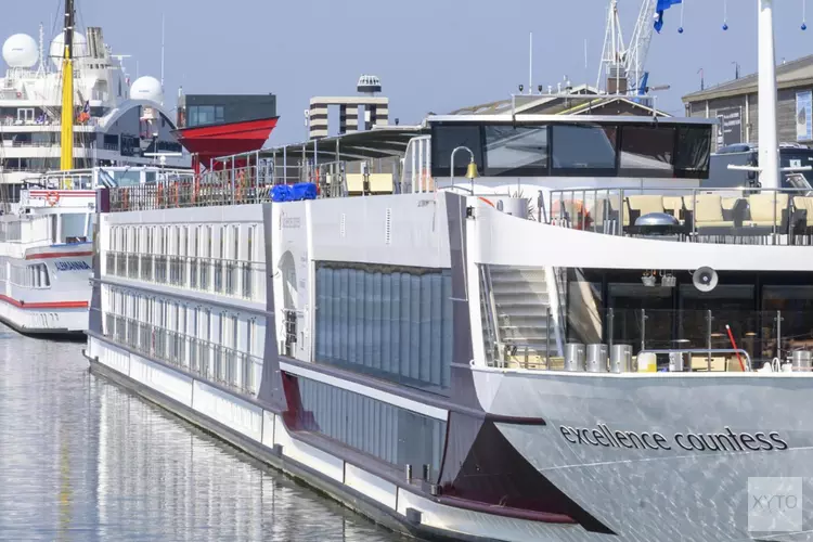 Cruise Port Harlingen weer open! Aankomst MS EXCELLENCE COUNTESS