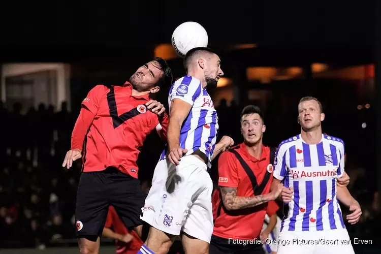 SC Heerenveen pas in slotkwartier langs AFC