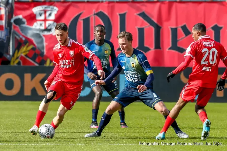 FC Twente nipt langs SC Cambuur