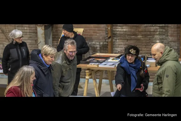 Bezoek college B&W aan DOK5: Harlingen investeert in cultuur